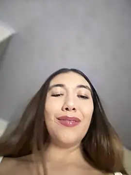 Iris lee online show from 15, 5, 2026