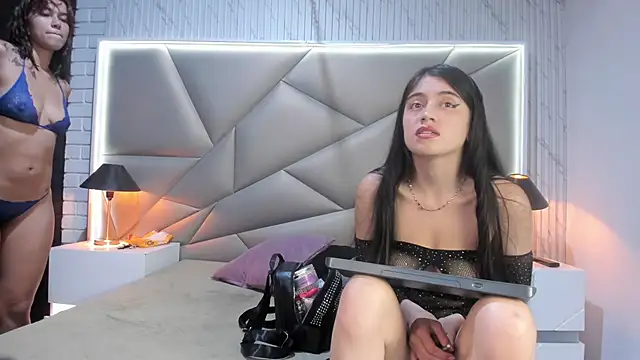 Snapshot of Bonny_Bonss chatting on 15, 2, 2025 Bonny Bonss online show from 15, 2, 2025