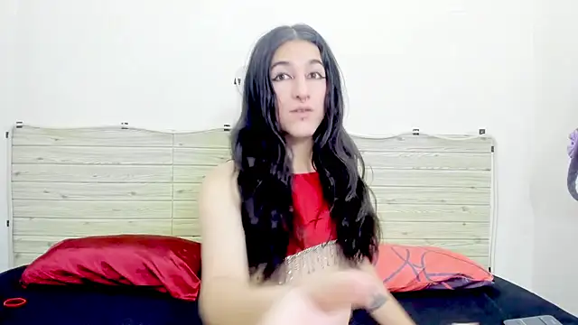 Evil Queen13 online show from 18, 12, 2025