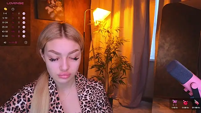 Ella Milla online show from 14, 1, 2025