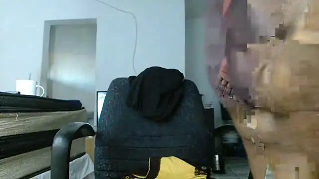 Hugetittiesxx2 online show from 26, 11, 2025