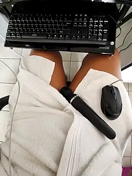 Drippincaty online show from 9, 1, 2025