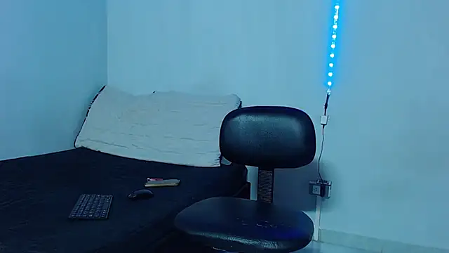 mikecoper 23 online show from 16, 2, 2025