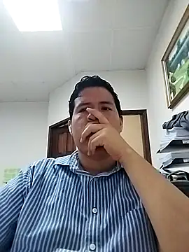 Snapshot of Whiper2024 chatting on 16, 7, 2026 Whiper2024 online show from 16, 7, 2026