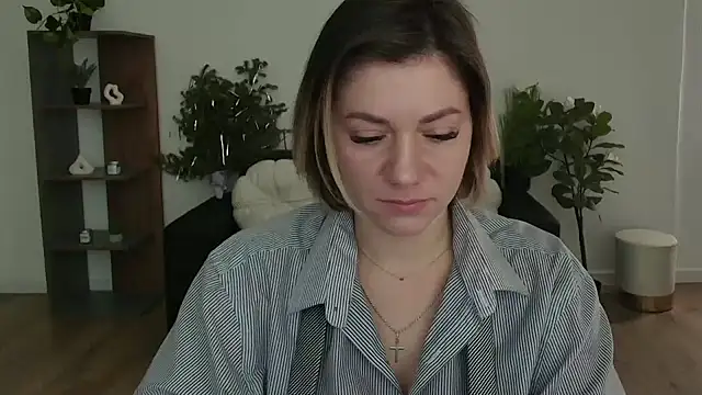 MariaSttone online show from 12, 2, 2025