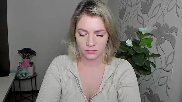 MariaSttone online show from 7, 10, 2025