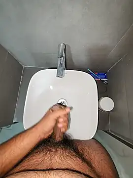 rahulGJ03 online show from 28, 12, 2024