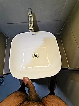 rahulGJ03 online show from 14, 3, 2025