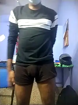 Snapshot of Tamilandteluguboy14 chatting on 21, 12, 2024 Tamilandteluguboy14 online show from 21, 12, 2024