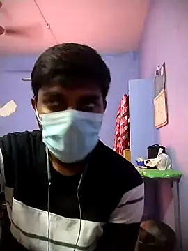 Snapshot of Tamilandteluguboy14 chatting on 30, 12, 2024 Tamilandteluguboy14 online show from 30, 12, 2024