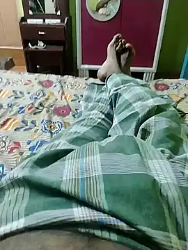 Snapshot of Tamilandteluguboy14 chatting on 5, 1, 2025 Tamilandteluguboy14 online show from 5, 1, 2025