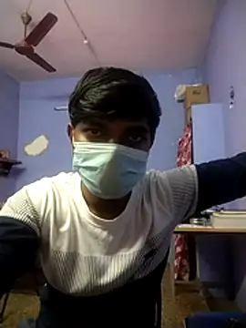 Snapshot of Tamilandteluguboy14 chatting on 18, 12, 2025 Tamilandteluguboy14 online show from 18, 12, 2025