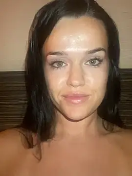 English-Chloe96 online show from 19, 2, 2025