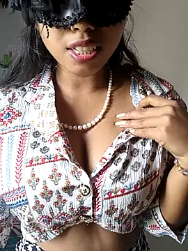 sandy naughty online show from 19, 11, 2025