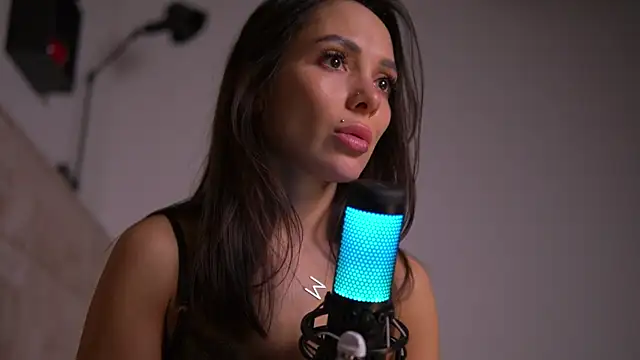 Mila May  online show from 25, 12, 2024