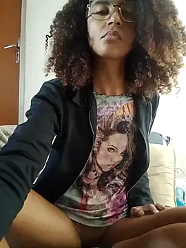 Snapshot of Emanuelle_manu chatting on 21, 7, 2026 Emanuelle manu online show from 21, 7, 2026