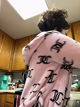 ladylavish online show from 20, 12, 2024