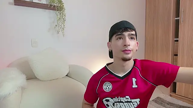 zenn rush1 online show from 5, 3, 2025