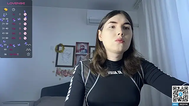 Maria Bowie online show from 15, 1, 2025