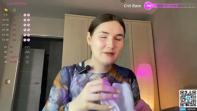 Maria Bowie online show from 15, 9, 2025