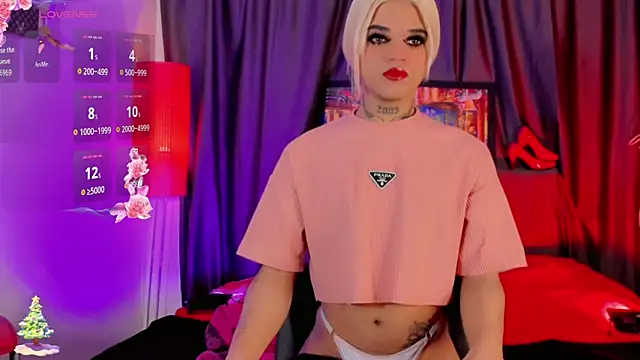 Snapshot of Gabyqueen70 chatting on 14, 11, 2025 Gabyqueen70 online show from 14, 11, 2025