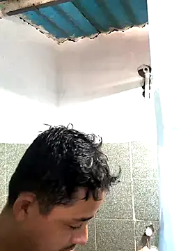 isacalejandroo online show from 29, 9, 2025