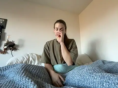 Snapshot of MissSwitch chatting on 31, 12, 2024 MissSwitch online show from 31, 12, 2024