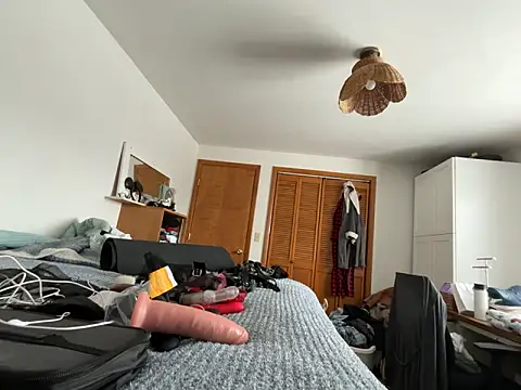 Snapshot of MissSwitch chatting on 19, 1, 2025 MissSwitch online show from 19, 1, 2025