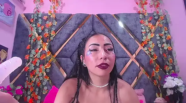 nathalia pink online show from 9, 1, 2025