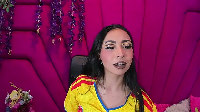 Snapshot of nathalia_pink chatting on 24, 6, 2026 nathalia pink online show from 24, 6, 2026