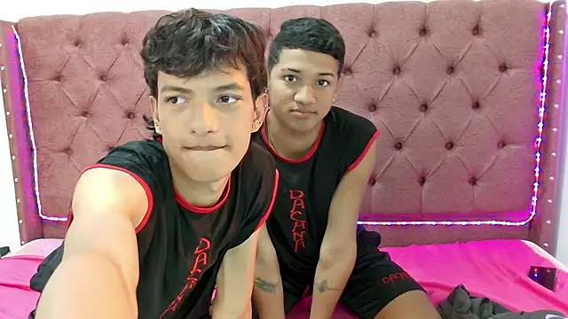 Snapshot of boys_yourparty chatting on 27, 1, 2025 boys yourparty online show from 27, 1, 2025