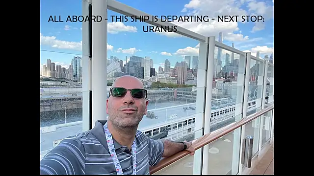 bear russian hunk online show from 18, 3, 2025