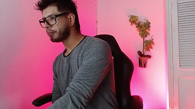 Colby brown03 online show from 24, 10, 2025