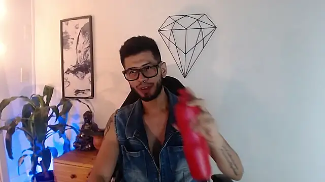 Colby brown03 online show from 19, 4, 2026