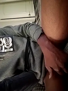 Txdarkmeat74 online show from 19, 11, 2025