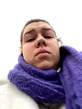 SuzieMurray online show from 2, 12, 2024