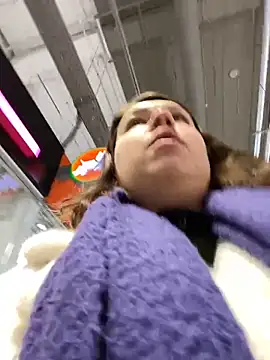 SuzieMurray online show from 4, 12, 2024