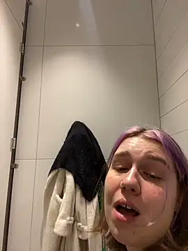 SuzieMurray online show from 6, 1, 2025