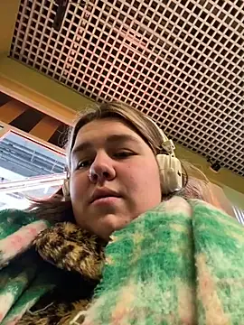 SuzieMurray online show from 21, 3, 2025