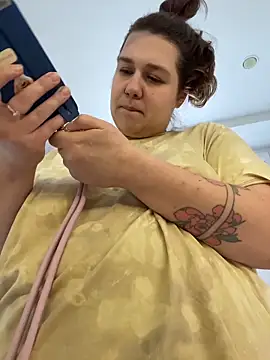 SuzieMurray online show from 27, 10, 2025