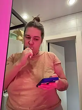 SuzieMurray online show from 16, 11, 2025