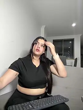 kimberlyhills1 online show from 20, 2, 2025