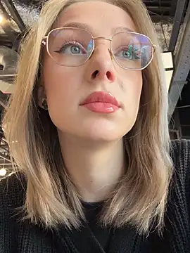 CaseyStar online show from 10, 2, 2025