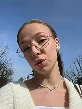 CaseyStar online show from 12, 3, 2025