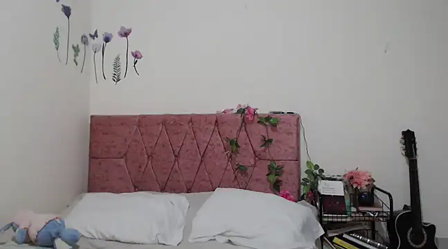 Snapshot of Serenity chatting on 6, 3, 2025 Serenity online show from 6, 3, 2025