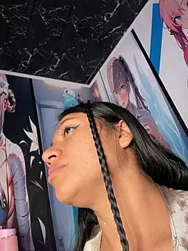 Im Little online show from 14, 4, 2026