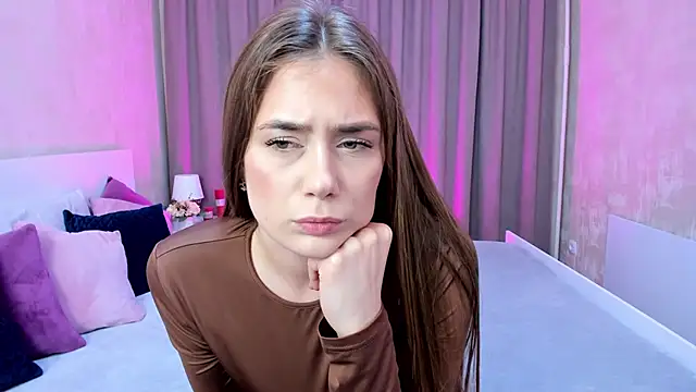 Snapshot of MelodyHudson chatting on 10, 1, 2025 MelodyHudson online show from 10, 1, 2025