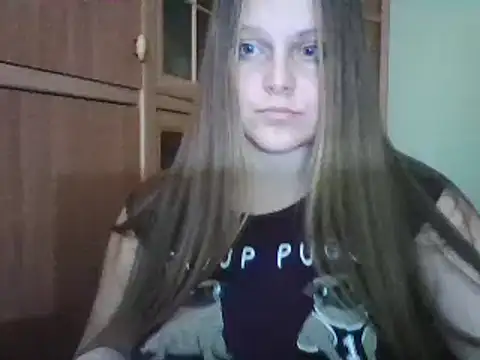 Evasapples online show from 8, 12, 2024