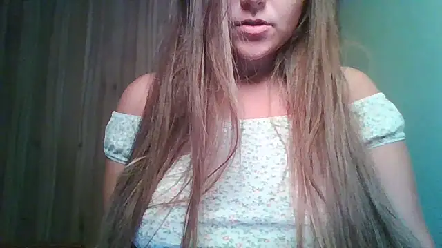 Snapshot of Evasapples chatting on 13, 7, 2026 Evasapples online show from 13, 7, 2026