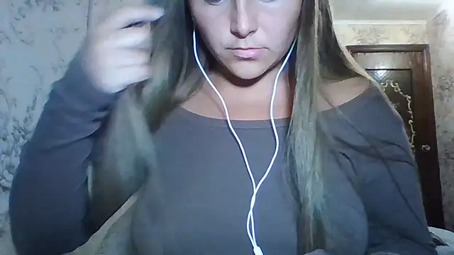 Snapshot of Evasapples chatting on 17, 7, 2026 Evasapples online show from 17, 7, 2026